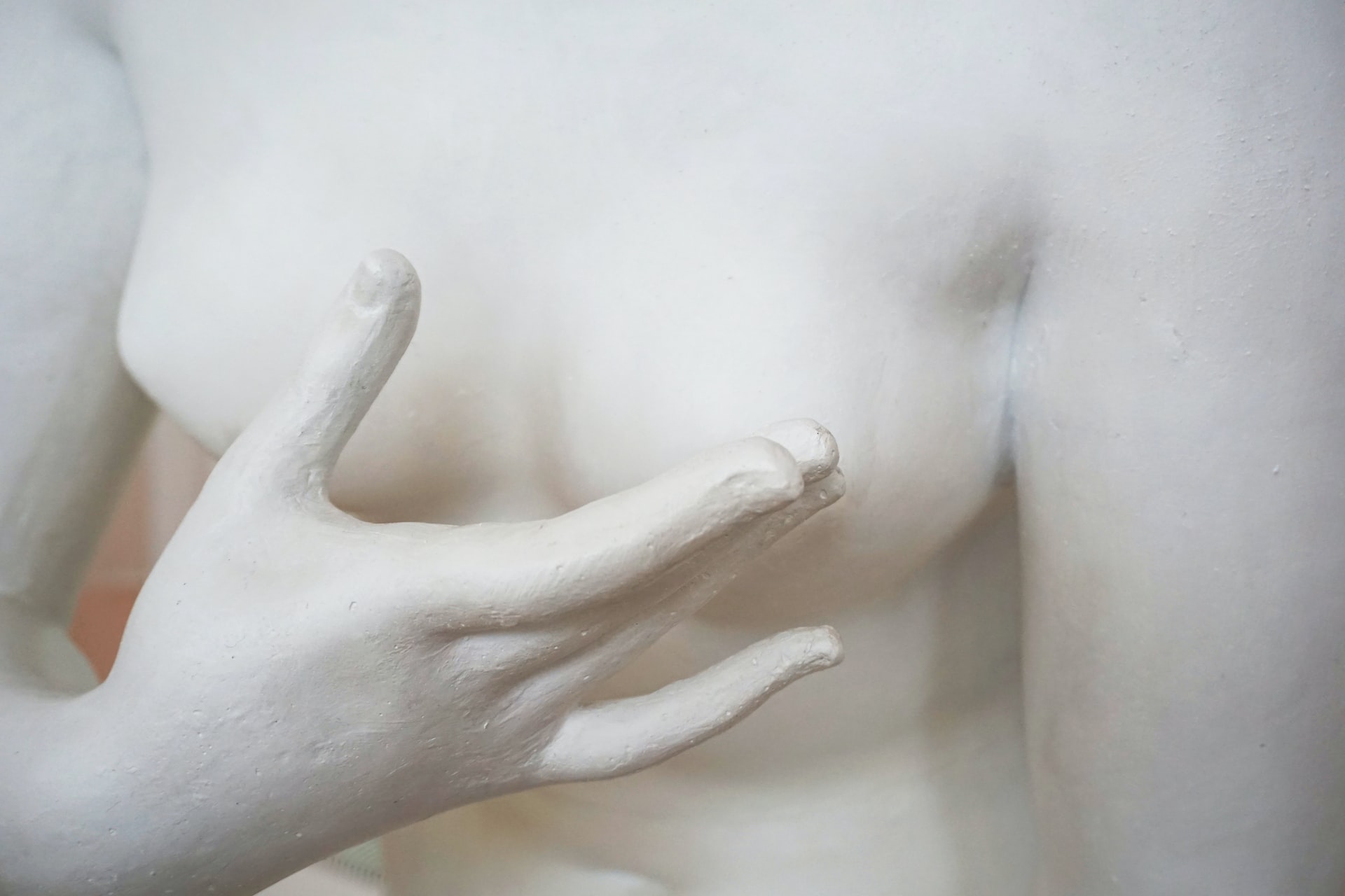 Sculpture of a woman's body