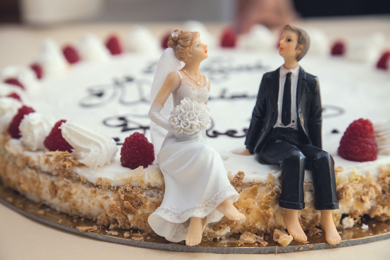 Wedding Couple Figurine On A Cake