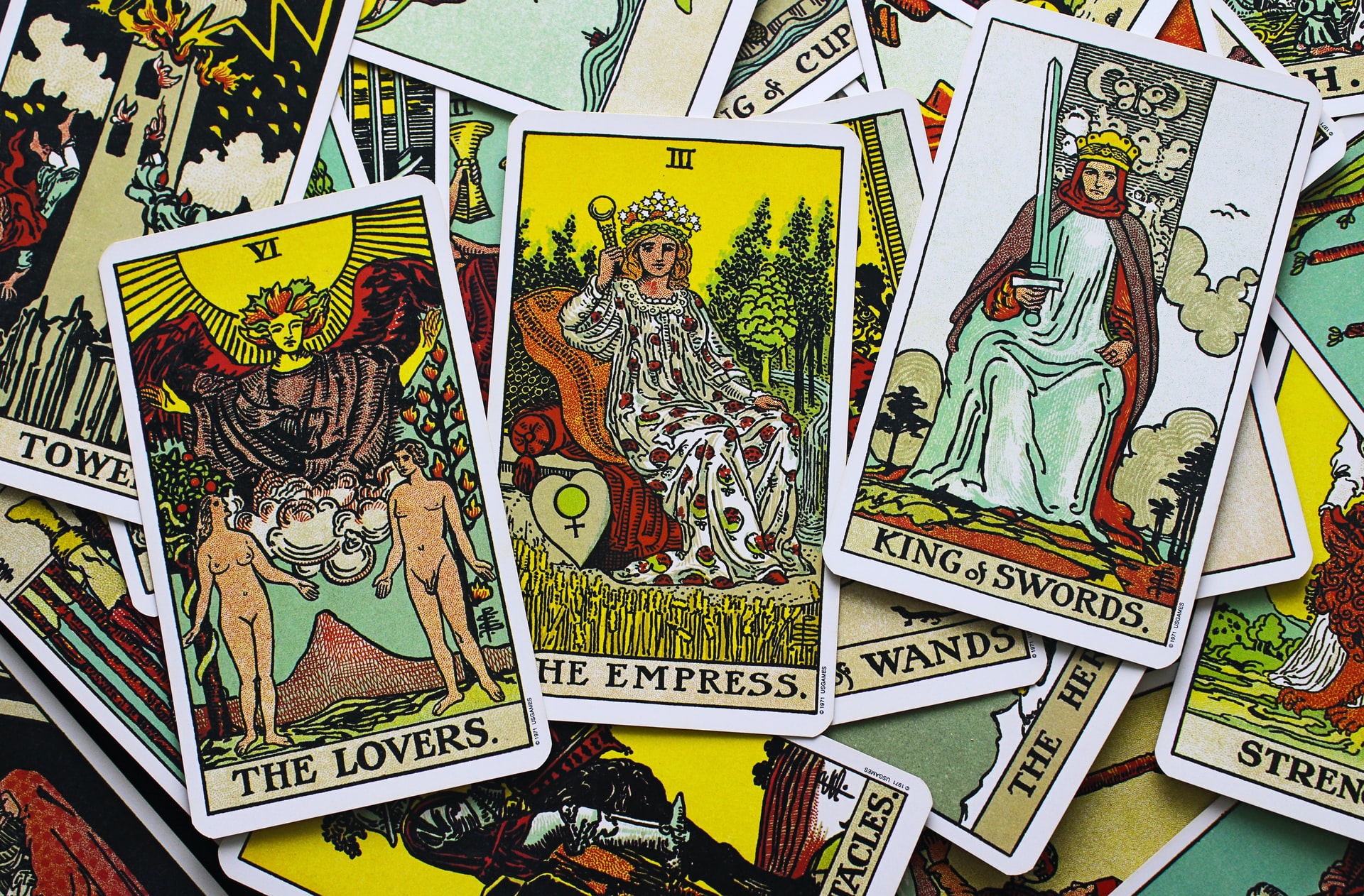 Different types of Tarot Cards