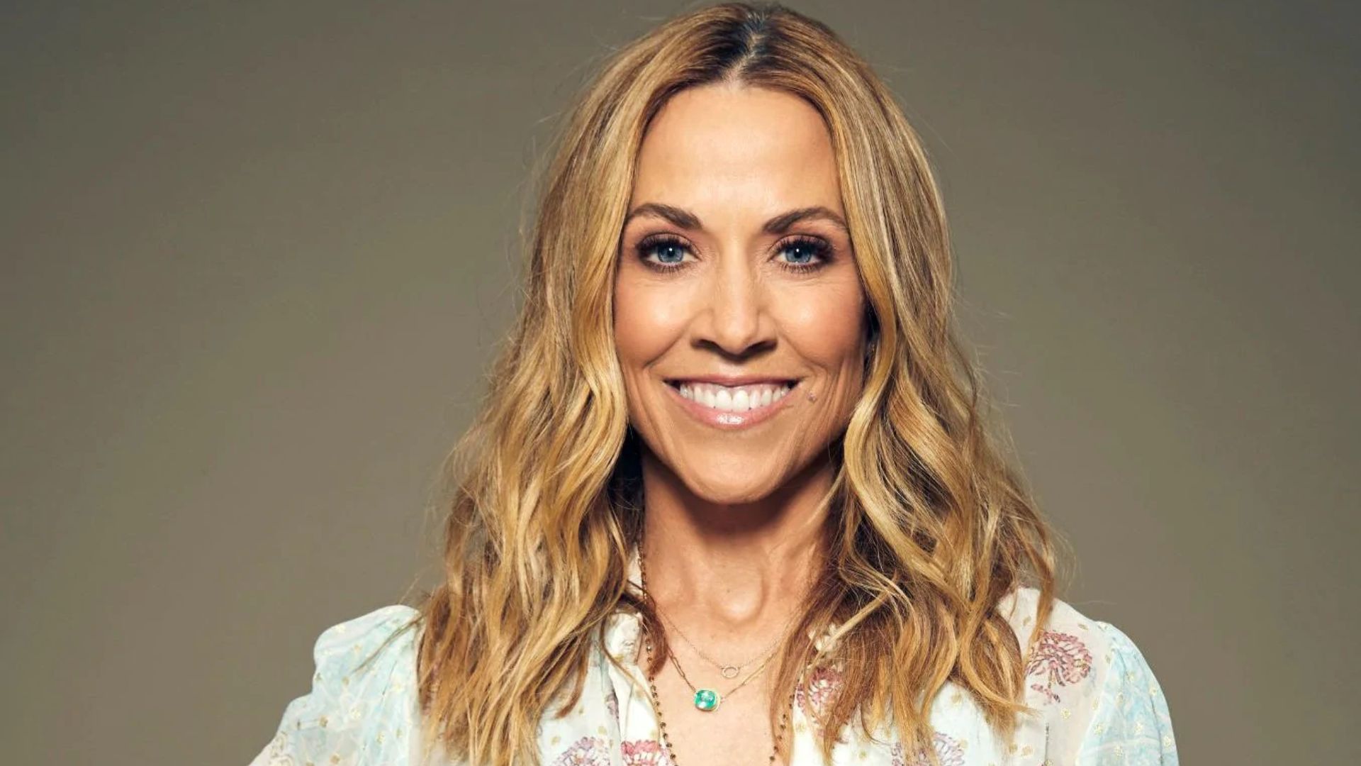 Sheryl Crow With A Smile On Face