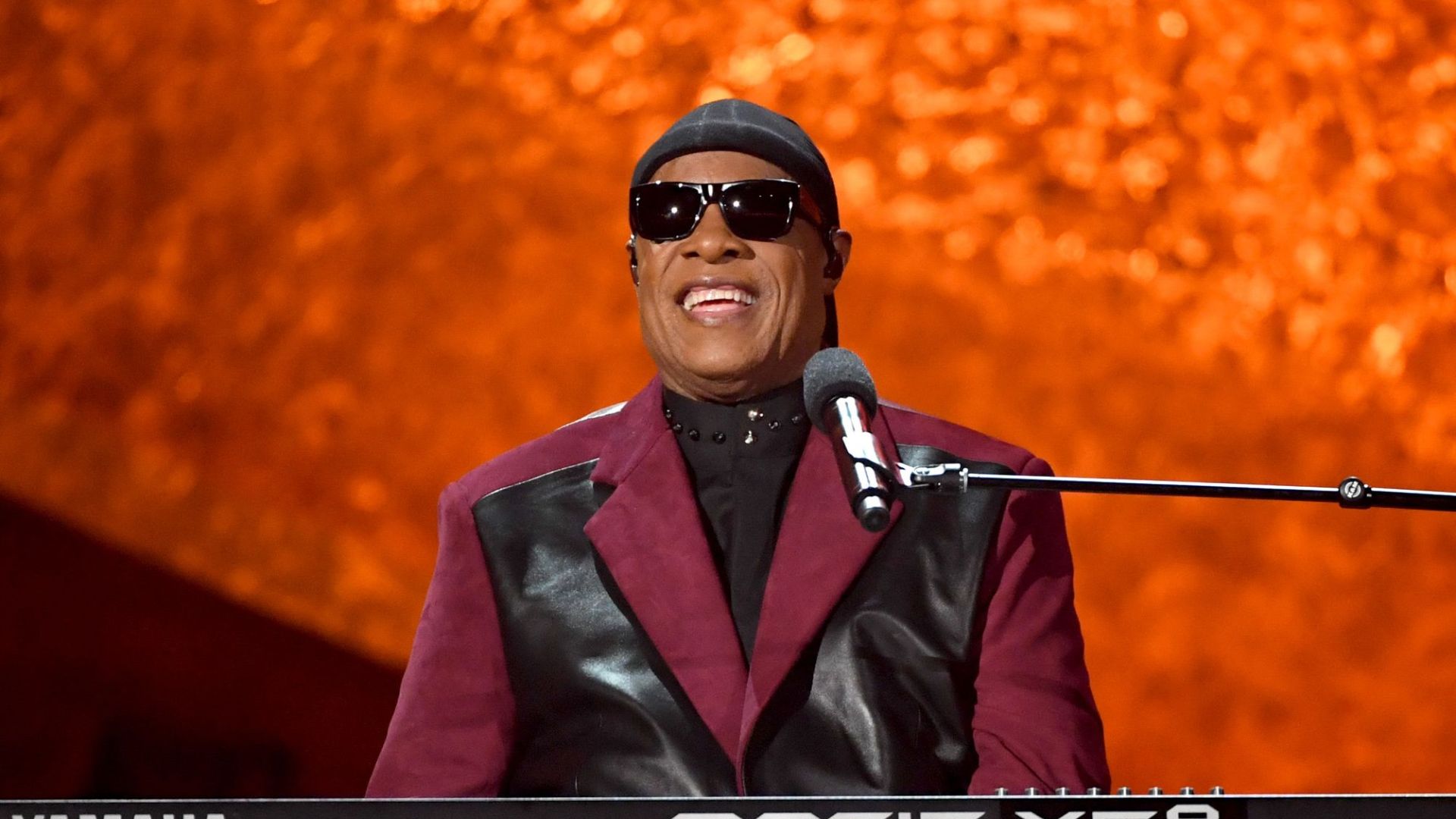 Stevie Wonder Singing A Song 